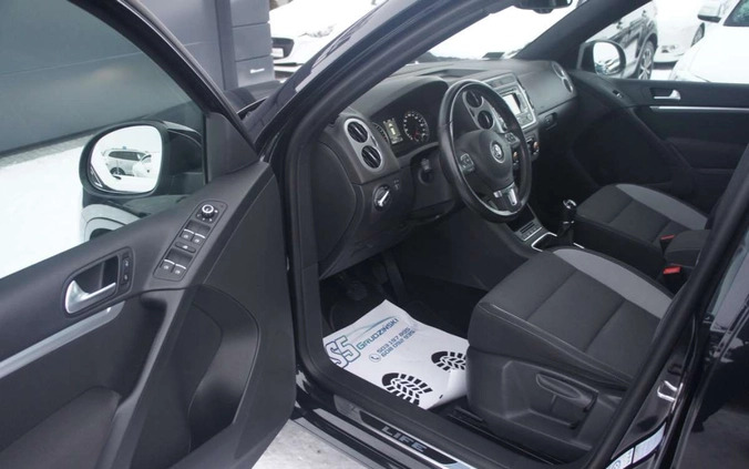 Volkswagen Tiguan cena 58900 przebieg: 132000, rok produkcji 2013 z Koszalin małe 407